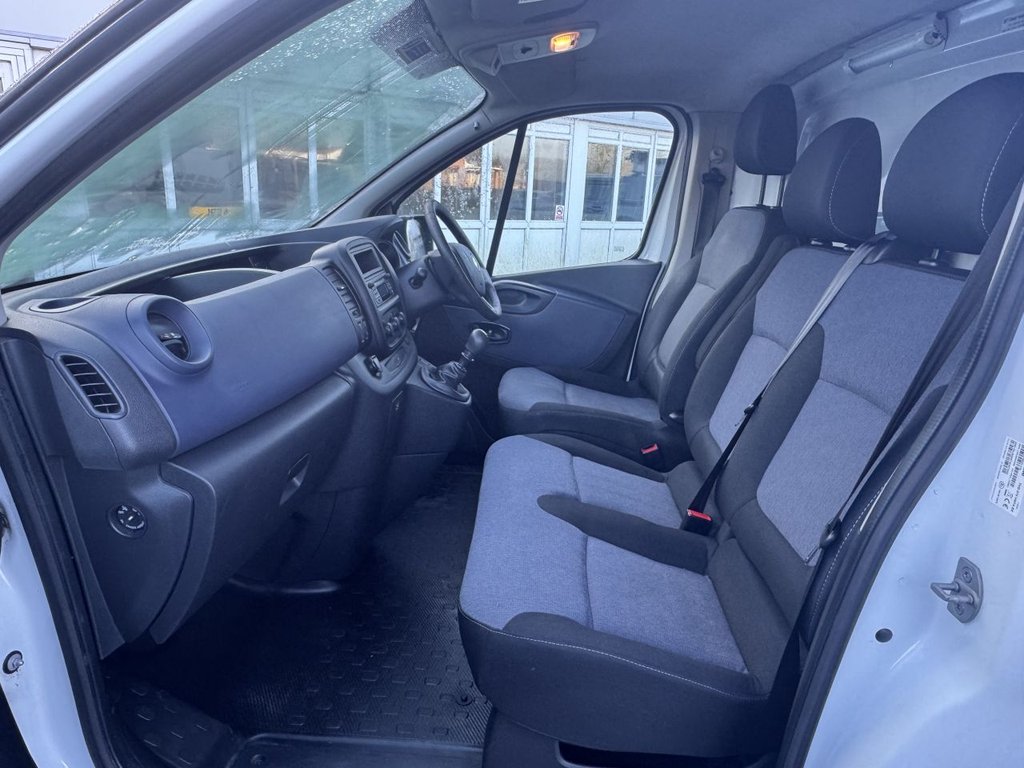 Used Vauxhall Vivaro 2017 for sale - 77293322: Photo 35
