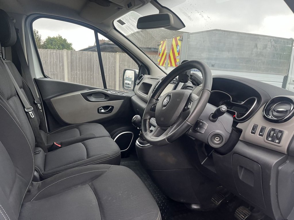 Used Renault Trafic 2017 for sale - 77293328: Photo 10