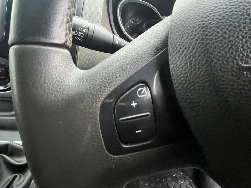 Used Renault Trafic 2017 for sale - 77293328: Photo 17