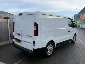 Used Renault Trafic 2017 for sale - 77293328: Photo