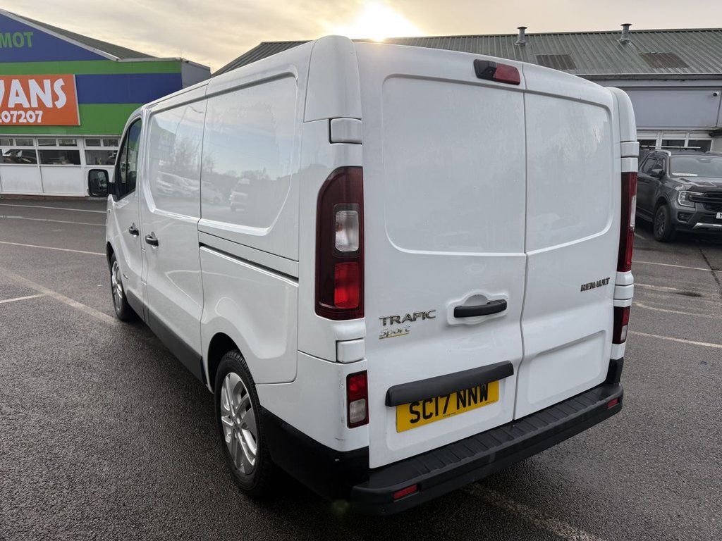 Used Renault Trafic 2017 for sale - 77293328: Photo 6