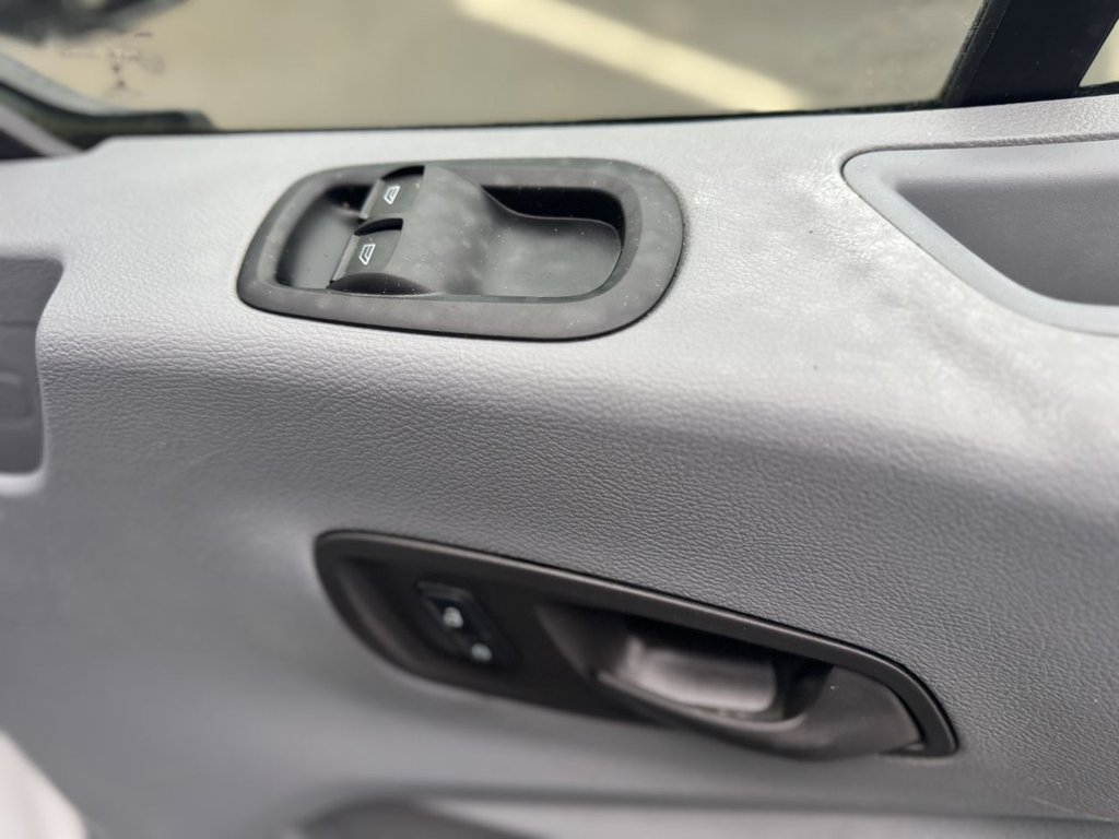Used Ford Transit 2018 for sale - 76520367: Photo 19