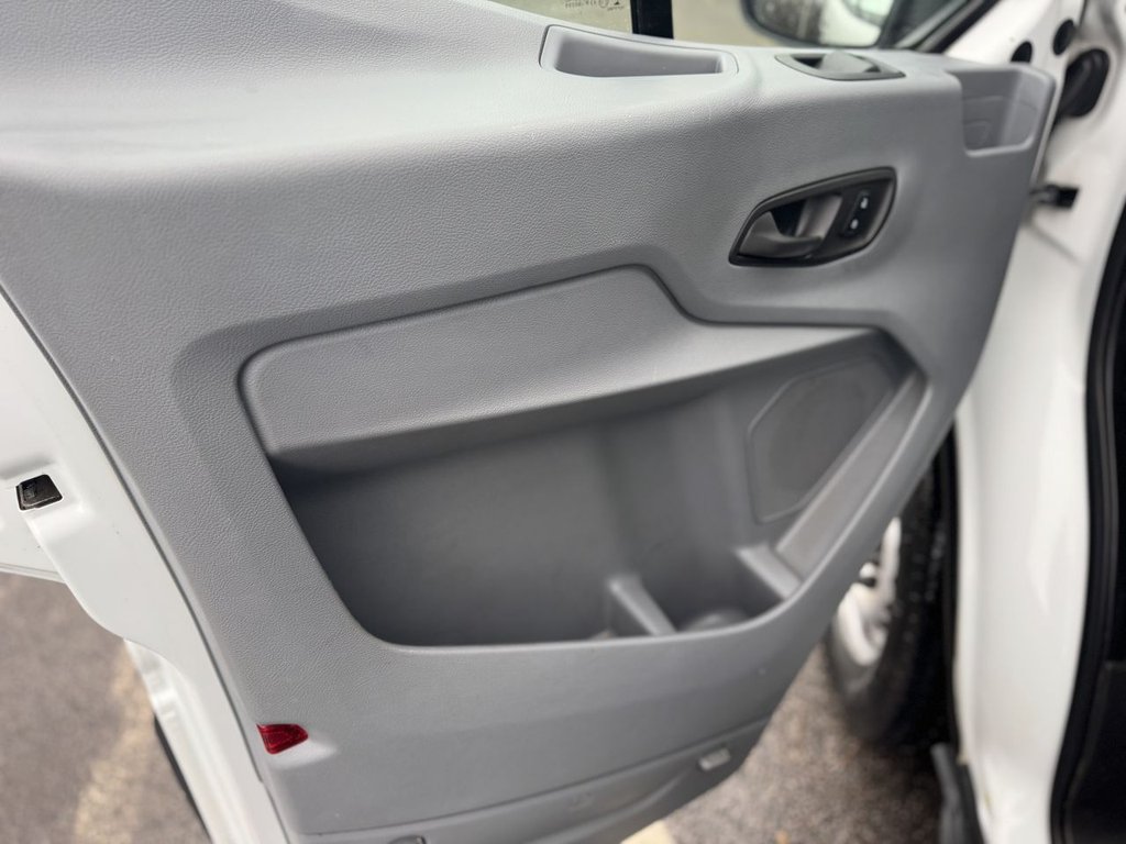 Used Ford Transit 2018 for sale - 76520367: Photo 28