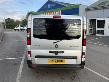 Used Renault Trafic 2017 for sale - 79822636: Photo