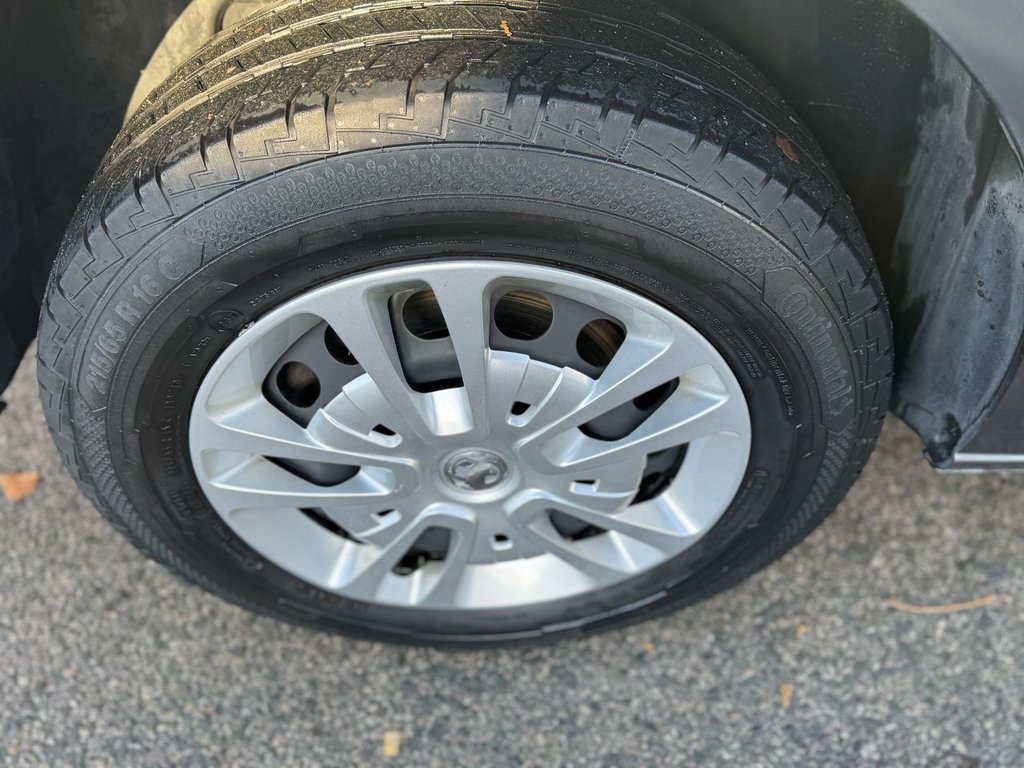 Used Vauxhall Vivaro 2022 for sale - 76570250: Photo 15