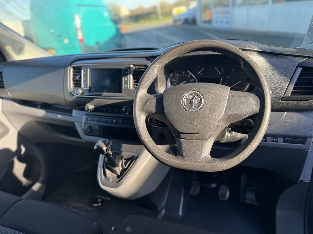 Used Vauxhall Vivaro 2022 for sale - 76570250: Photo 22
