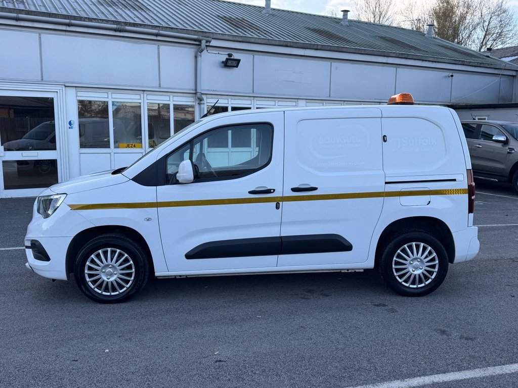 Used Vauxhall Combo 2021 for sale - 76570253: Photo 6