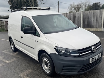 Used Volkswagen Caddy 2018 for sale - 77636797: Photo