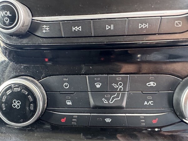 Used Ford Transit Custom 2020 for sale - 75020244: Photo 31