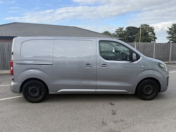 Used Vauxhall Vivaro 2020 for sale - 79795751: Photo