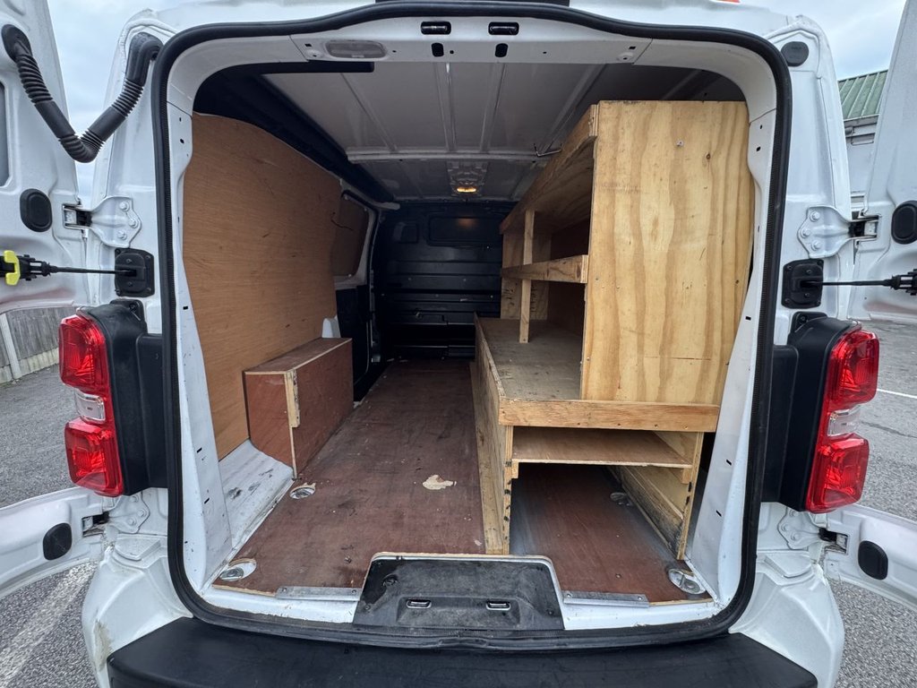 Used Vauxhall Vivaro 2021 for sale - 77609136: Photo 23