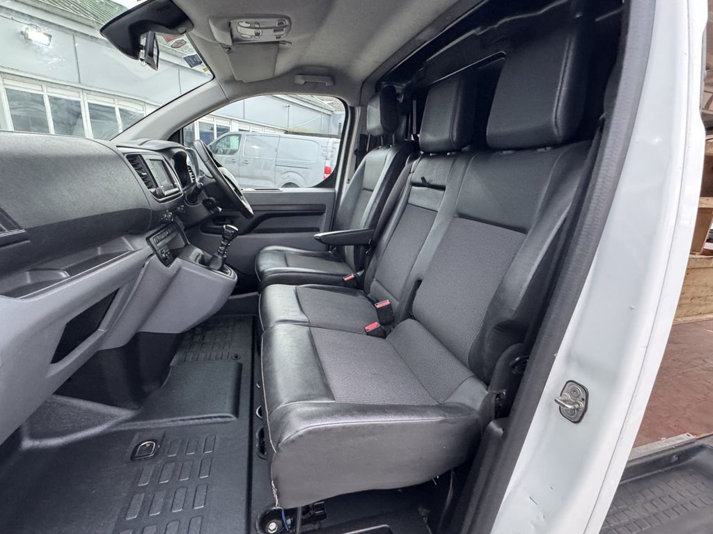 Used Vauxhall Vivaro 2021 for sale - 77609136: Photo 38