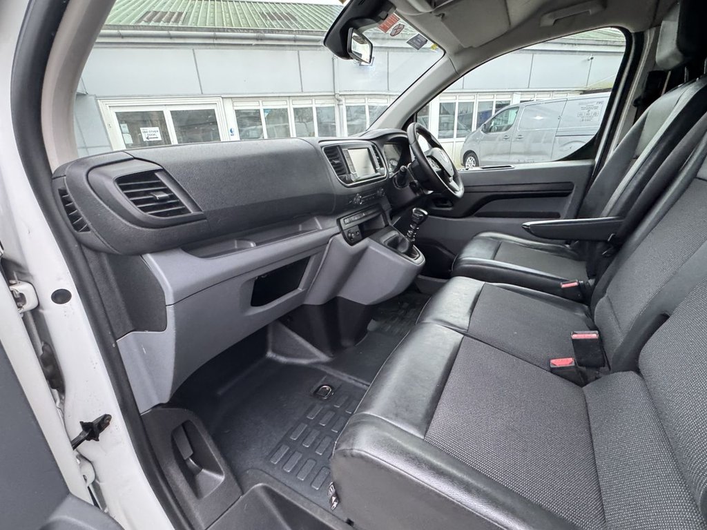 Used Vauxhall Vivaro 2021 for sale - 77609136: Photo 39