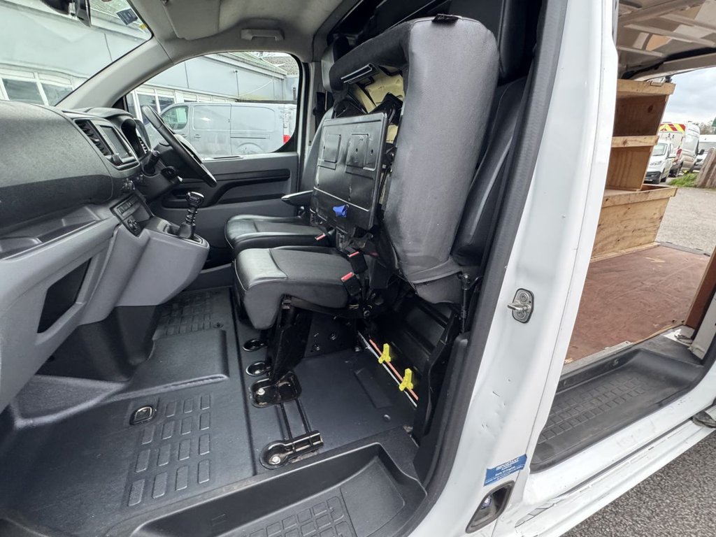 Used Vauxhall Vivaro 2021 for sale - 77609136: Photo 42