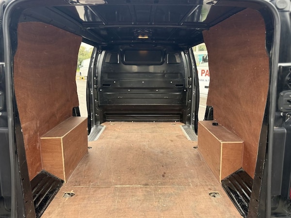 Used Vauxhall Vivaro 2022 for sale - 76118931: Photo 11