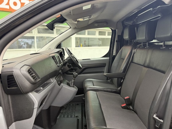 Used Vauxhall Vivaro 2022 for sale - 76118931: Photo 21