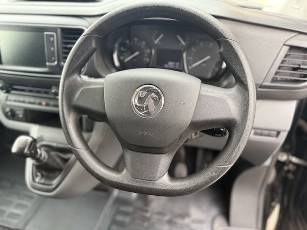 Used Vauxhall Vivaro 2022 for sale - 76118931: Photo 27