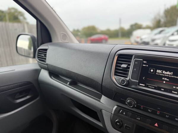 Used Vauxhall Vivaro 2022 for sale - 76118931: Photo 32