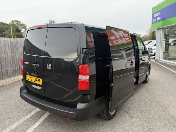 Used Vauxhall Vivaro 2022 for sale - 76118931: Photo 5