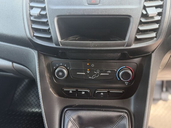 Used Ford Transit Connect 2020 for sale - 74964240: Photo 25