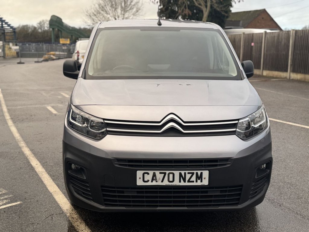 Used Citroen Berlingo 2020 for sale - 76985898: Photo 2