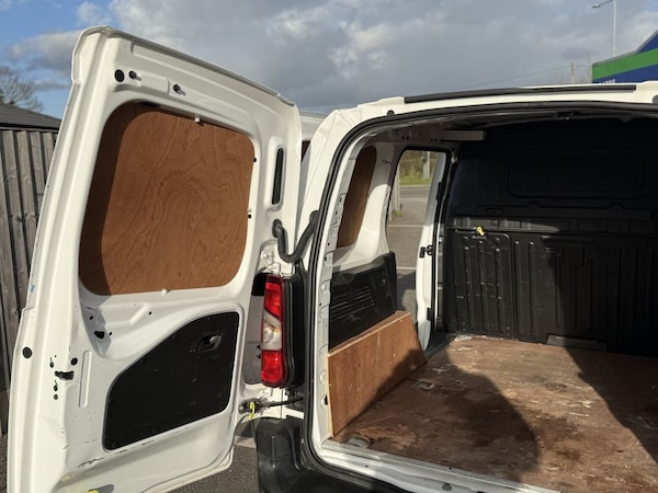 Used Citroen Berlingo 2020 for sale - 74183017: Photo 6