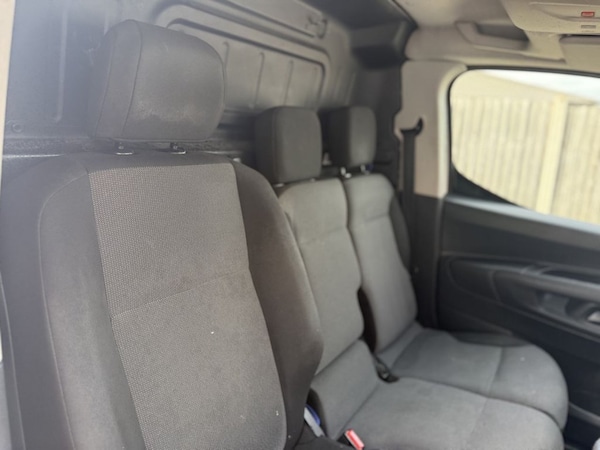 Used Peugeot Partner 2020 for sale - 75653904: Photo 21