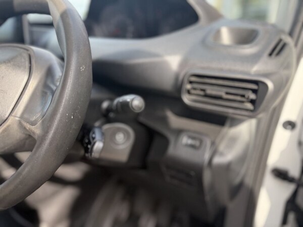 Used Peugeot Partner 2020 for sale - 75653904: Photo 22