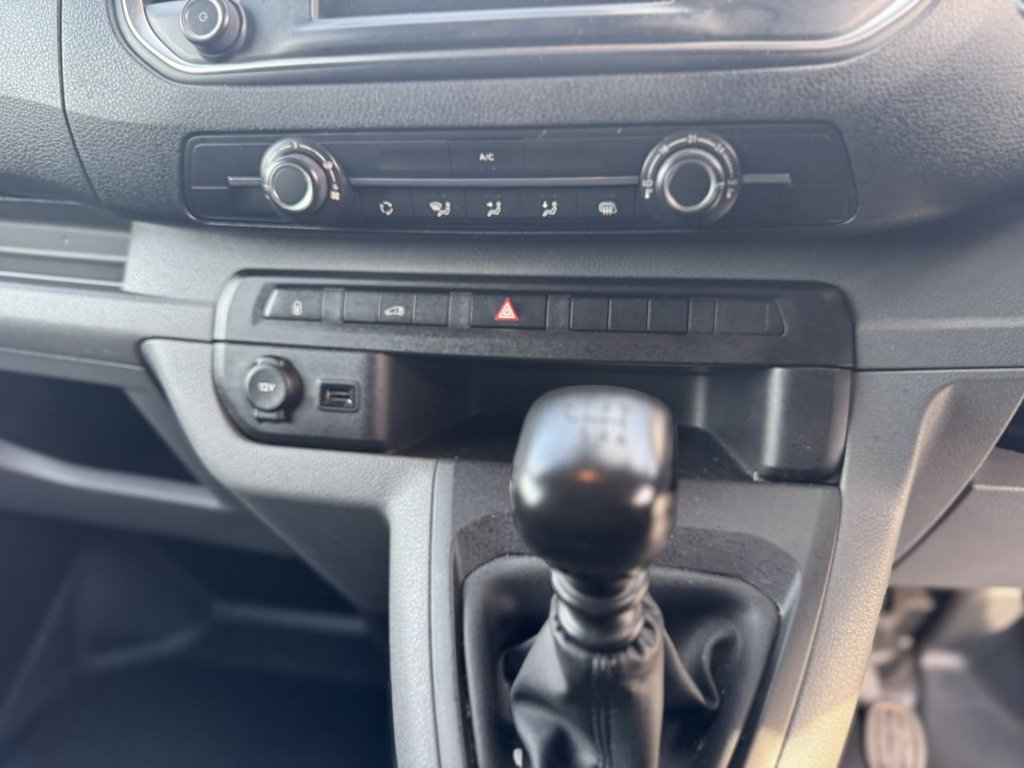 Used Vauxhall Vivaro 2020 for sale - 76210469: Photo 32