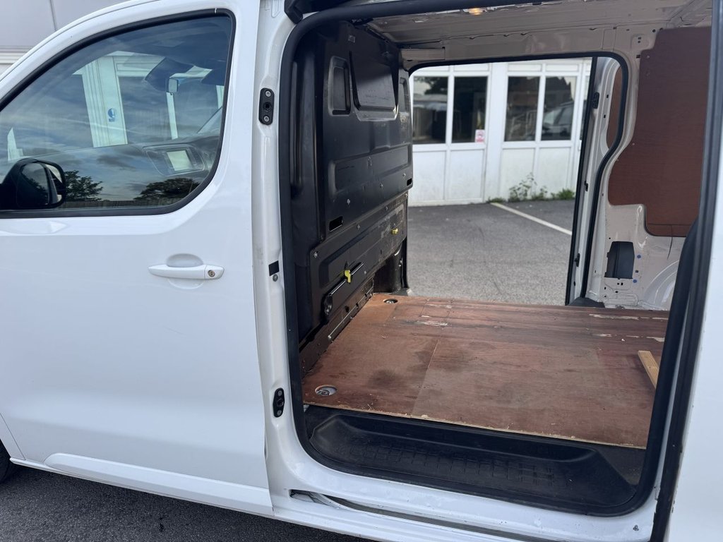 Used Vauxhall Vivaro 2020 for sale - 76210469: Photo 45