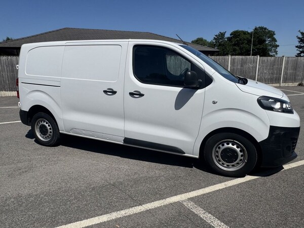 Used Citroen Dispatch 2023 for sale - 75264238: Photo 17
