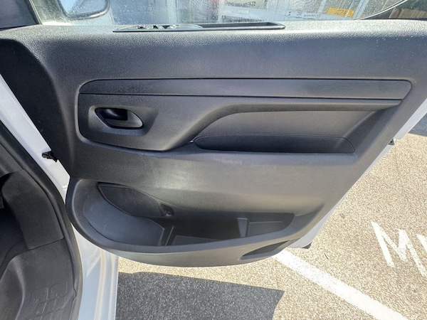 Used Citroen Dispatch 2023 for sale - 75264238: Photo 30