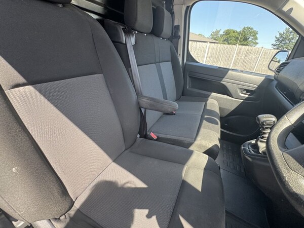 Used Citroen Dispatch 2023 for sale - 75264238: Photo 32