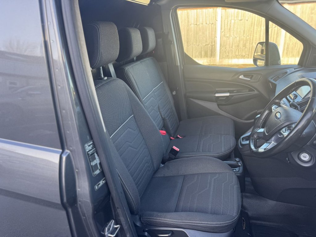 Used Ford Transit Connect 2018 for sale - 76632280: Photo 21