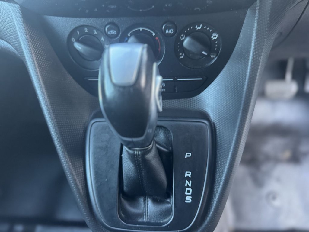 Used Ford Transit Connect 2018 for sale - 76632280: Photo 28