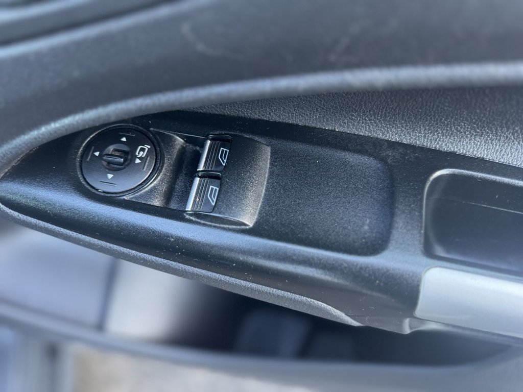 Used Ford Transit Connect 2018 for sale - 76632280: Photo 33