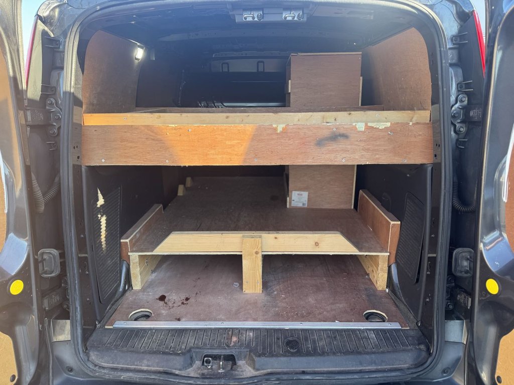 Used Ford Transit Connect 2018 for sale - 76632280: Photo 37