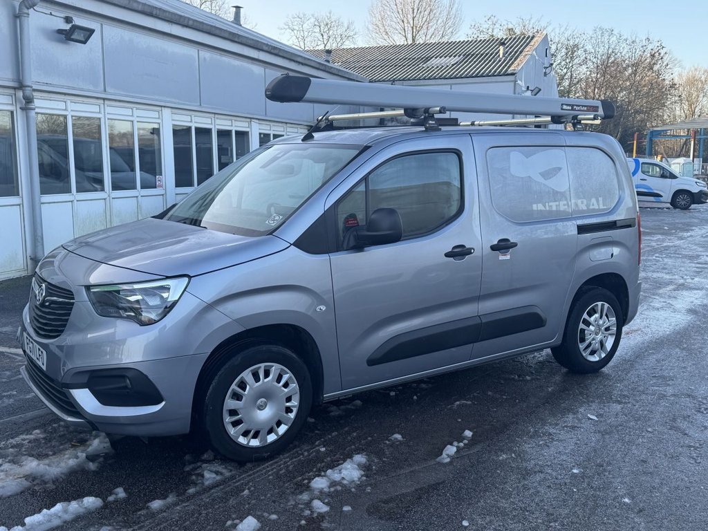 Used Vauxhall Combo 2022 for sale - 77161554: Photo 2