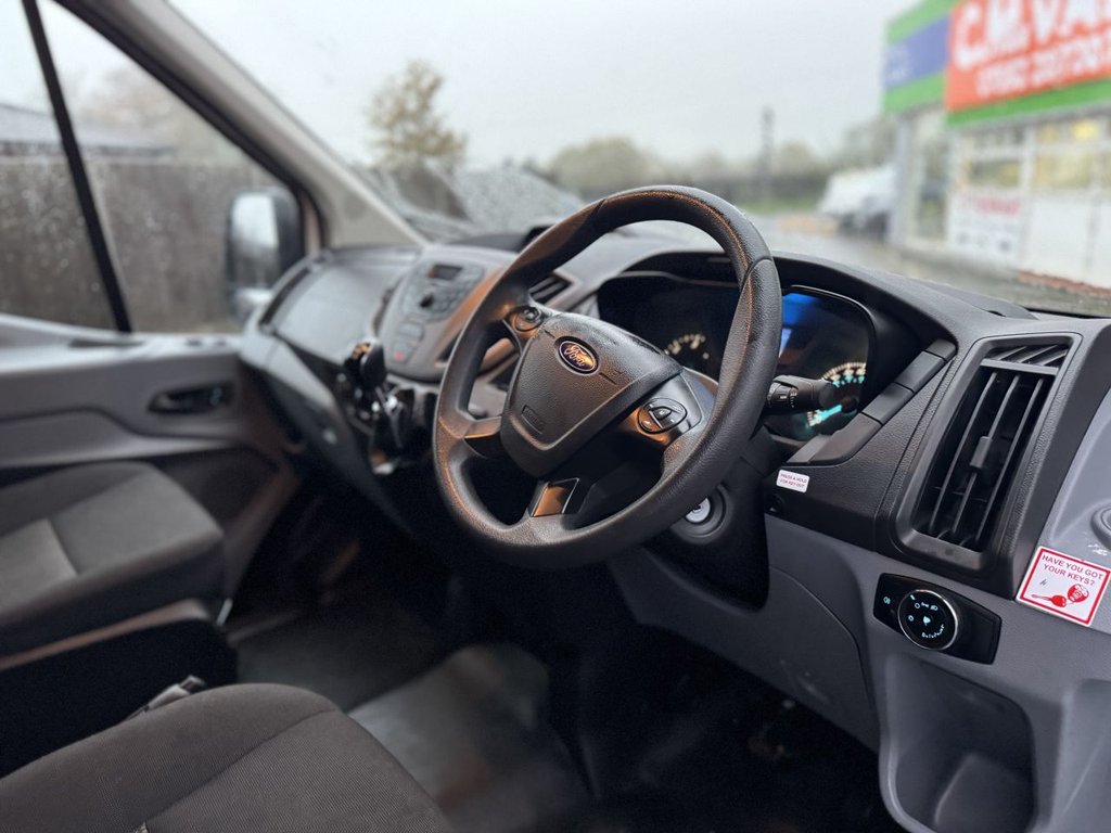 Used Ford Transit 2018 for sale - 76520374: Photo 17
