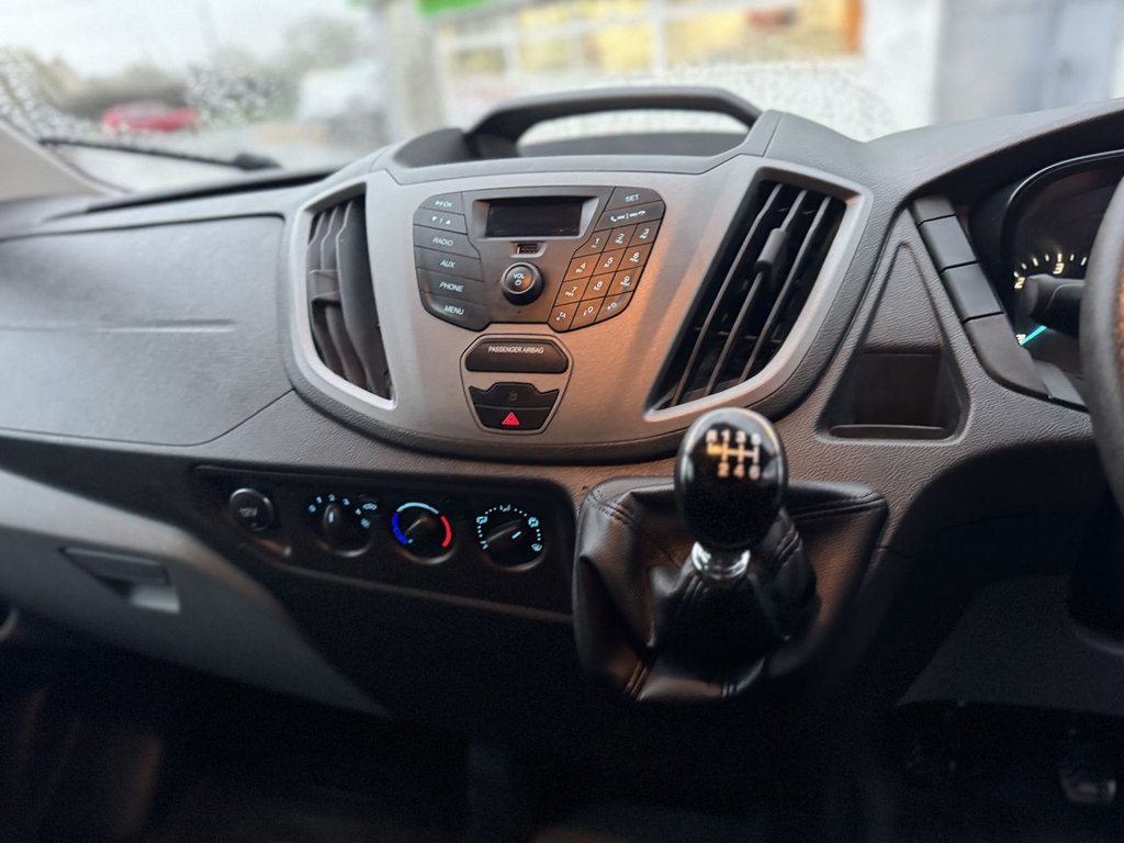 Used Ford Transit 2018 for sale - 76520374: Photo 19