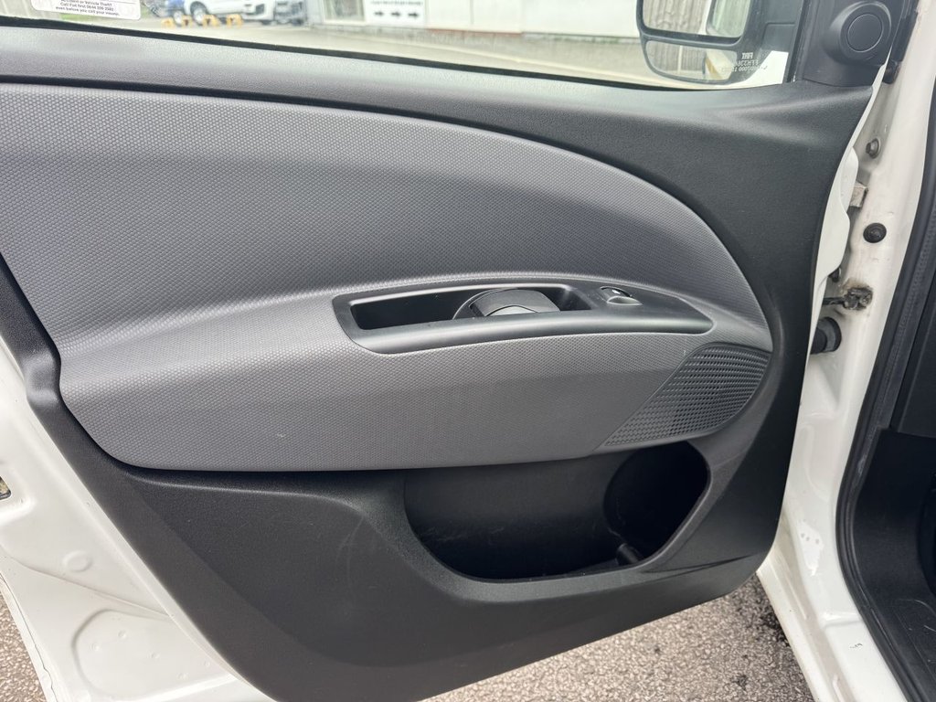 Used Fiat Doblo 2015 for sale - 77719507: Photo 32