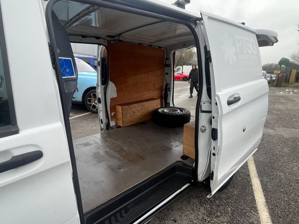 Used Mercedes-Benz Vito 2021 for sale - 77293182: Photo 34