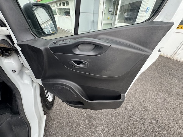 Used Renault Trafic 2021 for sale - 75346943: Photo 28