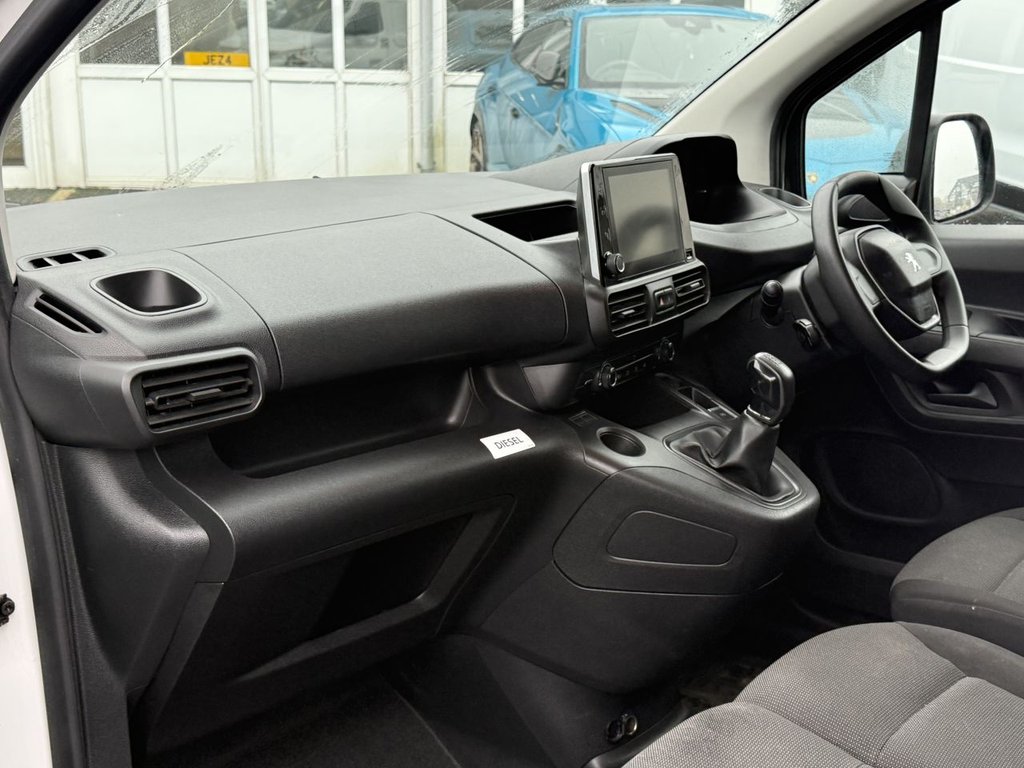 Used Peugeot Partner 2020 for sale - 77133629: Photo 17