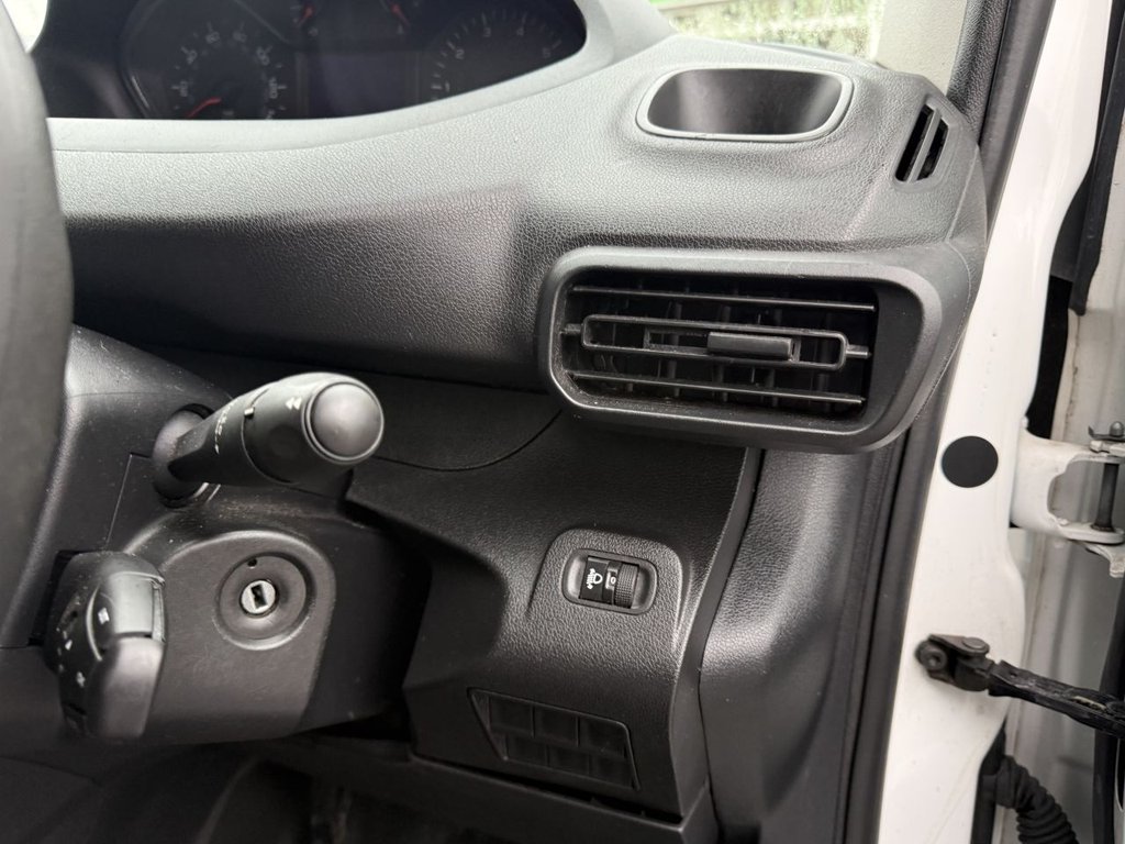 Used Peugeot Partner 2020 for sale - 77133629: Photo 24