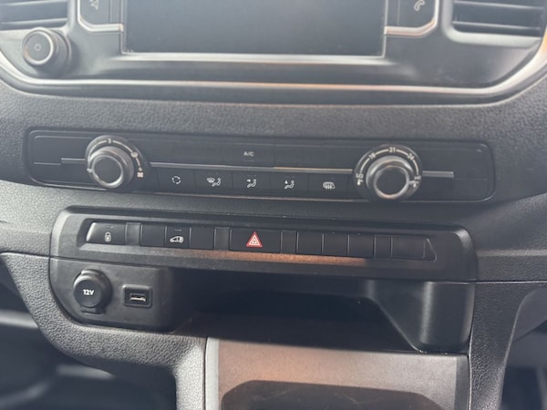 Used Vauxhall Vivaro 2023 for sale - 76163404: Photo 22