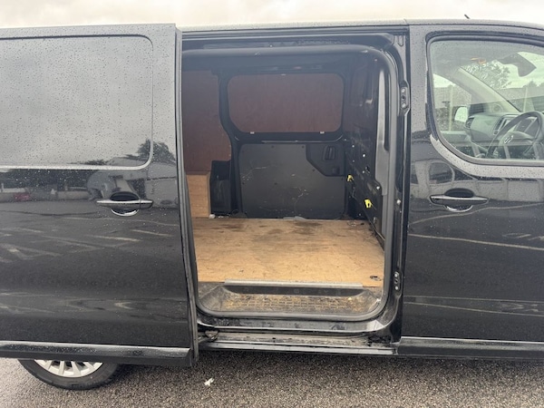 Used Vauxhall Vivaro 2023 for sale - 76163404: Photo 25