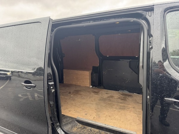 Used Vauxhall Vivaro 2023 for sale - 76163404: Photo 26