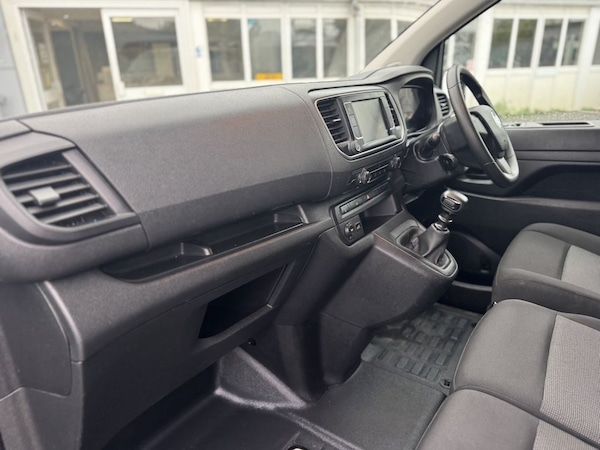 Used Vauxhall Vivaro 2023 for sale - 76163404: Photo 30