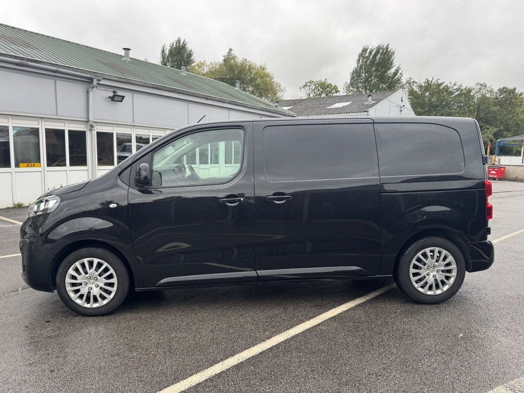 Used Vauxhall Vivaro 2023 for sale - 76163404: Photo 8